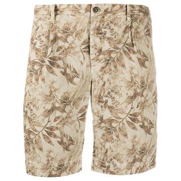 camouflage cargo shorts