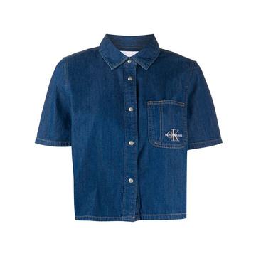 short-sleeved denim shirt