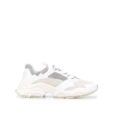 Leave No Trace low-top sneakers