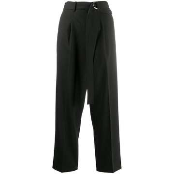 wide leg trousers