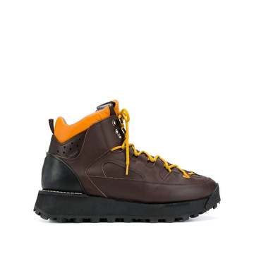 Trekking lace-up boots