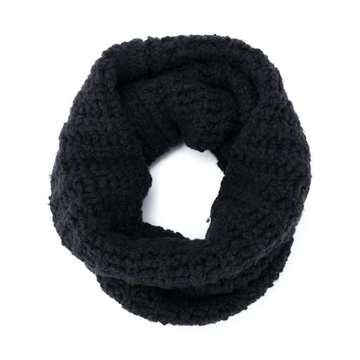 chunky knit scarf