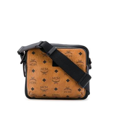 logo print shoulder bag