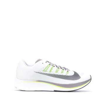 Zoom Fly 3 运动鞋