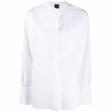 bib-collar shirt