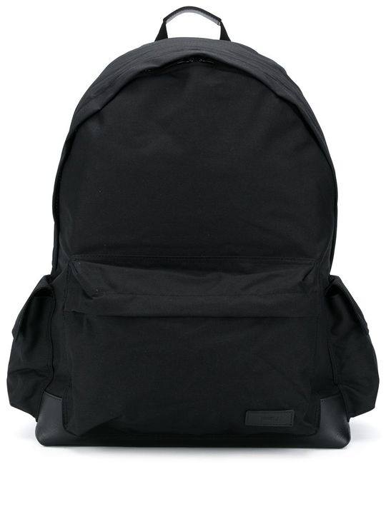 canvas backpack展示图