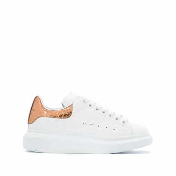 oversized-sole low-top sneakers