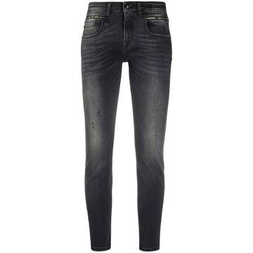 distress skinny jeans