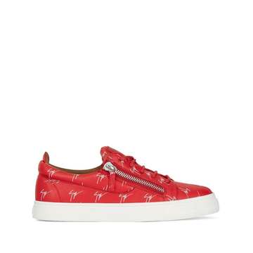 Kriss logo low-top sneakers