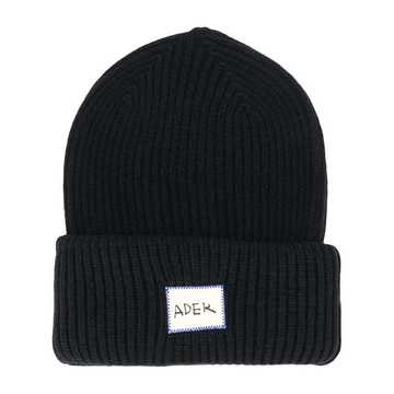 ribbed logo beanie