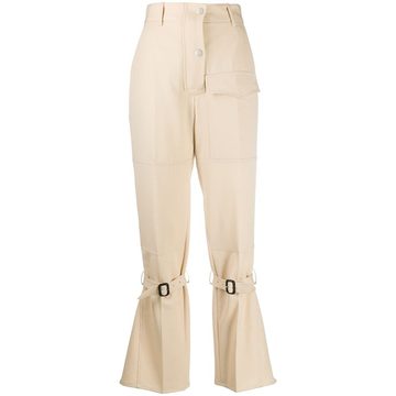 knee-strap flared trousers