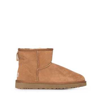 brown Classic Mini II shearling ankle boots