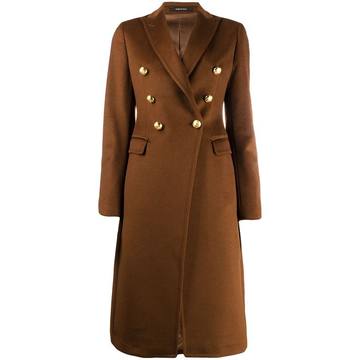 buttoned coat