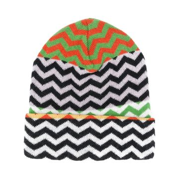 intarsia zig-zag knit beanie