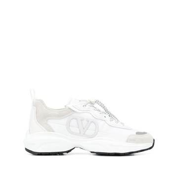 VLOGO low-top sneakers