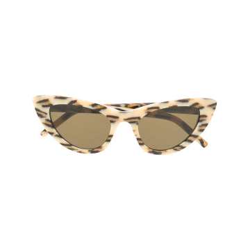 leopard-print cat-eye sunglasses
