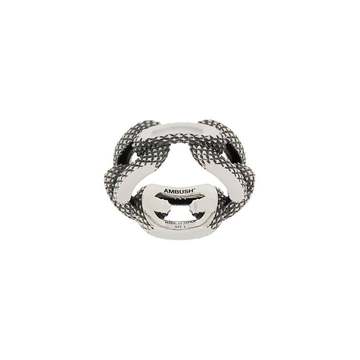 textured-effect chain ring