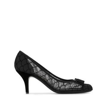 Vara bow sheer scalloped pumps