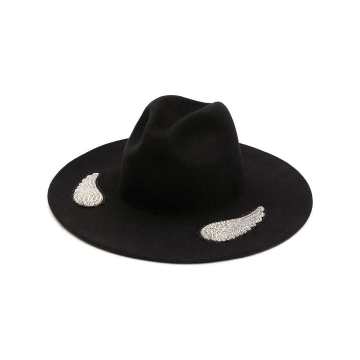 Gangster wing-embellished fedora hat