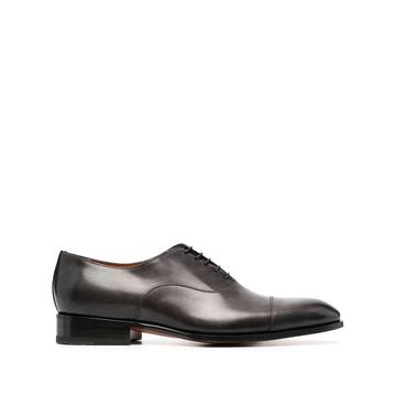 lace-up oxford shoes