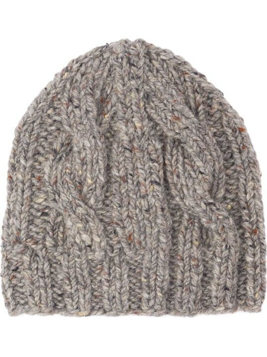 cable-knit beanie hat展示图