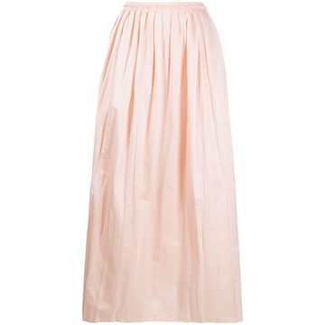 pleated skirt