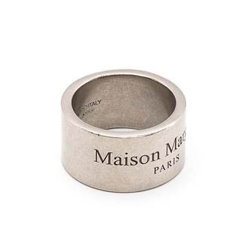 logo-engraved band ring