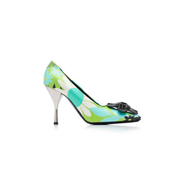 8 Moncler Richard Quinn Elsa Floral Waxed-Cotton Pumps