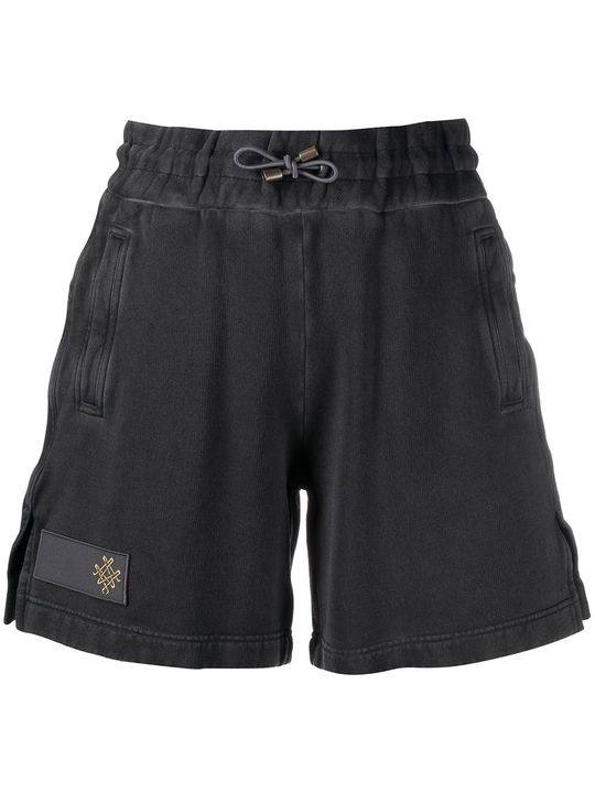 embroidered lgoo shorts展示图
