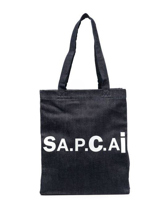 A.P.C. x Sacai Holly 手提包展示图