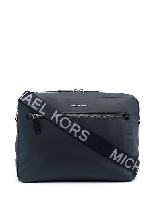 logo-strap laptop bag展示图