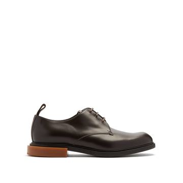 Round-toe leather derby shoes