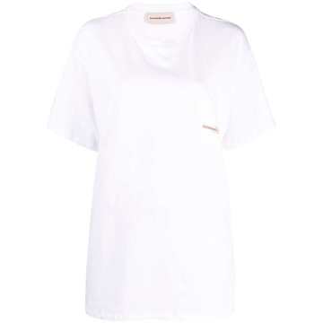 chest patch pocket T-shirt