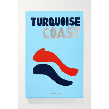 《Turquoise Coast》，作者：Nevbahar Koç、Irem Kınay，硬皮精装本