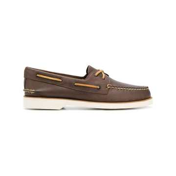 contrast stitched boat shoes