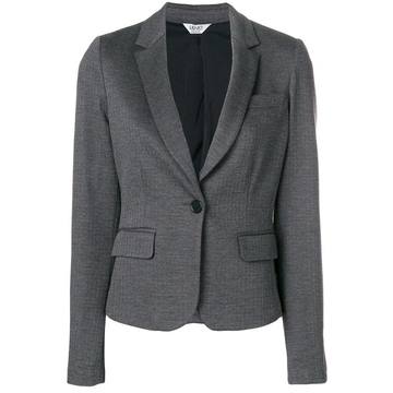 classic fitted blazer