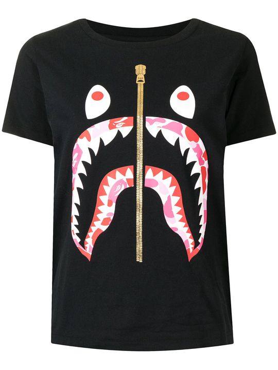 鲨鱼印花T恤展示图