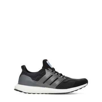 “ULTRABOOST 5.0 DNA”跑步鞋