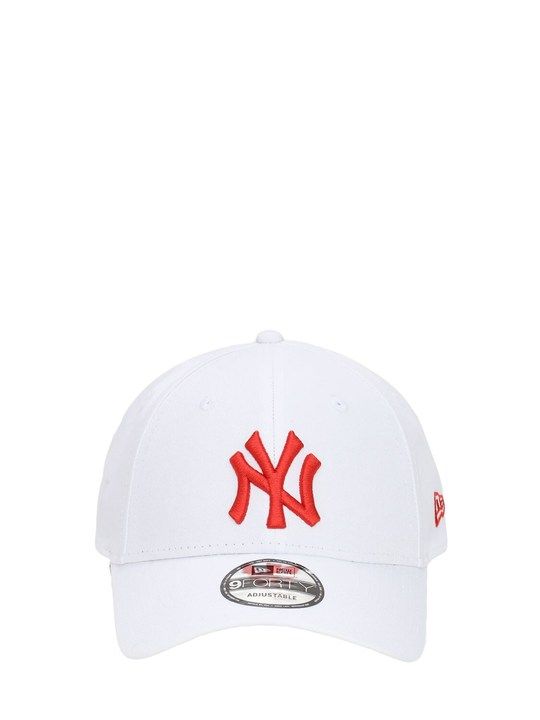 “ESSENTIAL 9FORTY NEW YORK YANKEES”棒球帽展示图