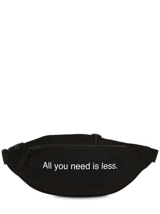 “ALL YOU NEED IS LESS”腰包展示图