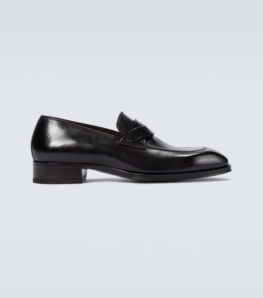 Elkan twisted band loafers展示图