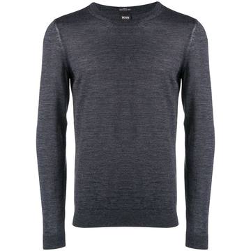 round neck jumper