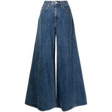 wide-leg flared jeans