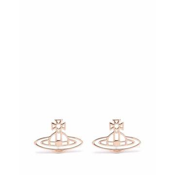 cut-out stud earrings