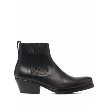 elasticated-panel boots