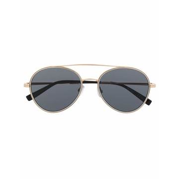 aviator-frame sunglasses