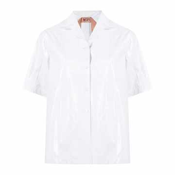 collared short-sleeve shirt