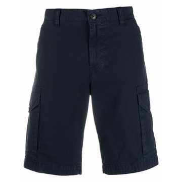 knee-length cargo shorts