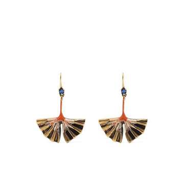 fan-motif drop earrings