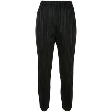 pleated cropped trousers